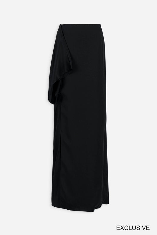 Skirt with side panel